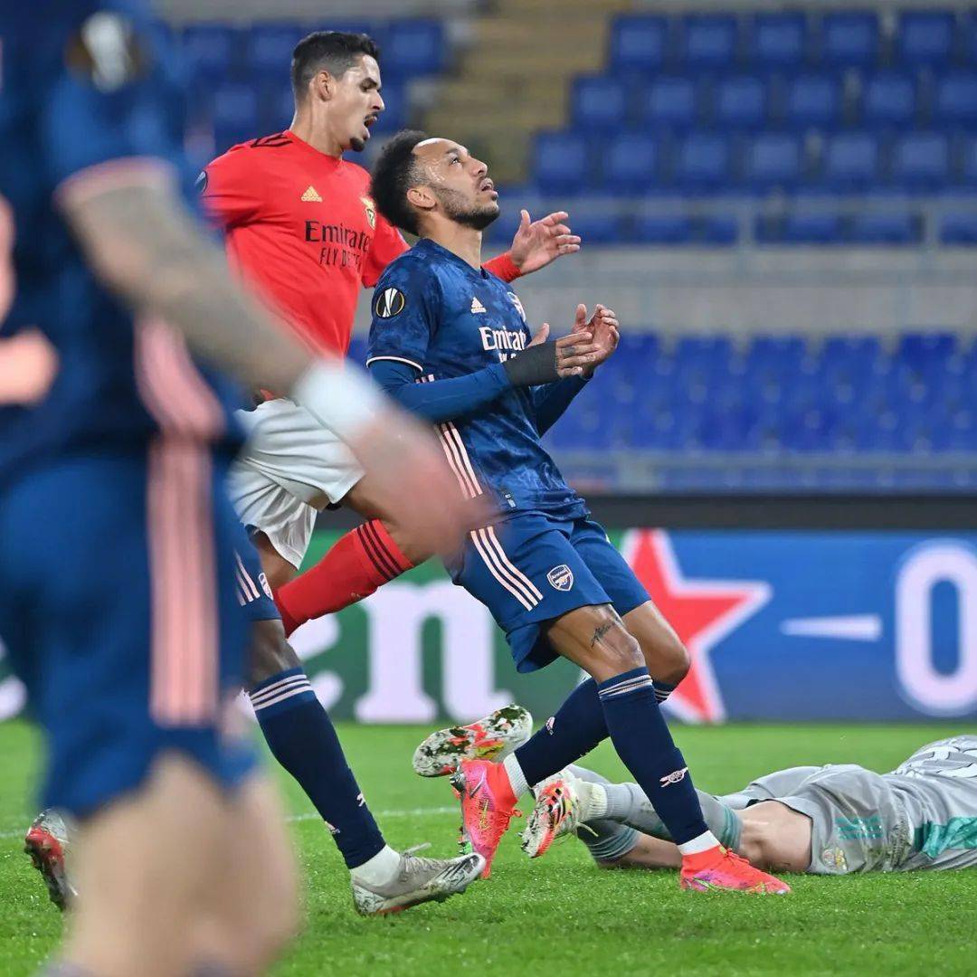 九游体育APP-包含法甲倒计时，斯图加特窗口期遗憾出局，细节引发关注，悬念犹存，医务组通报恢复的词条